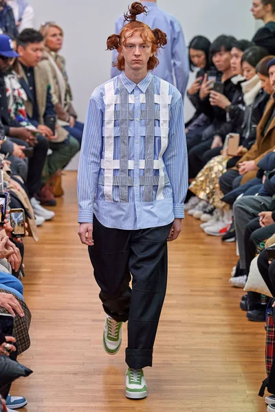 Look 11